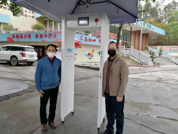 名家雕塑 名家雕塑